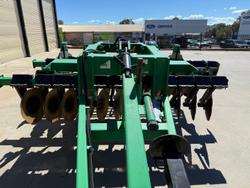 0 K-Line 2930U 3 Metre Trailing Speed Tiller