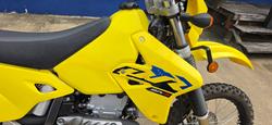 2025 Suzuki DR-Z400E Yellow