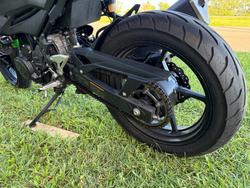 2022 Kawasaki Z400 Green