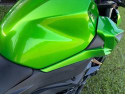 2022 Kawasaki Z400 Green