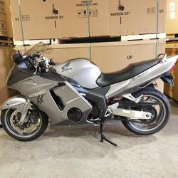 2006 Honda CBR1100 XX Super Blackbird CBR1100 Silver