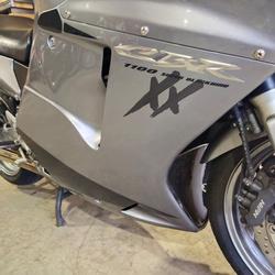 2006 Honda CBR1100 XX Super Blackbird CBR1100 Silver