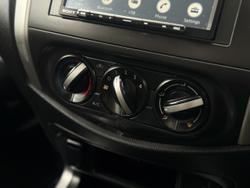 2016 Nissan Navara DX