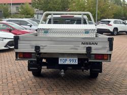 2016 Nissan Navara DX