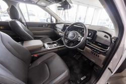 2024 Kia Carnival GT-Line HEV