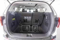 2024 Kia Carnival GT-Line HEV