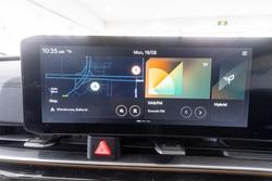 2024 Kia Carnival GT-Line HEV