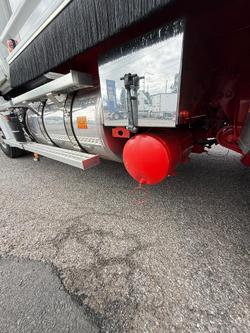 2024 Freightliner Cascadia White