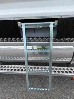 2024 Freightliner Cascadia White