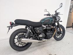 2024 Triumph 2024 Triumph 900CC Speed Twin 900 MATT KHAKI GREEN