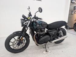 2024 Triumph 2024 Triumph 900CC Speed Twin 900 MATT KHAKI GREEN