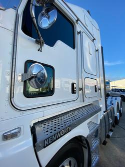 2023 Kenworth K200