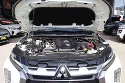 2024 Mitsubishi Pajero Sport GLS