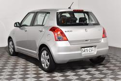 2010 Suzuki Swift S