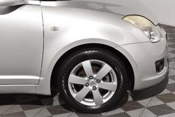 2010 Suzuki Swift S