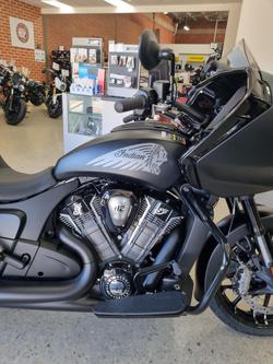 2025 Indian Challenger Dark Horse 112