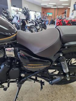 2025 Royal Enfield Meteor 350 Supernova