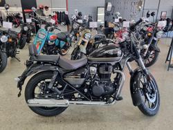 2025 Royal Enfield Meteor 350 Supernova