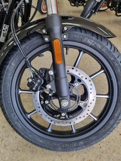 2025 Royal Enfield Meteor 350 Supernova