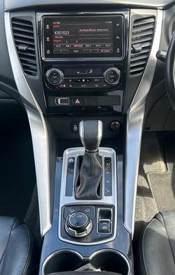 2016 Mitsubishi Pajero Sport GLS