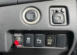 2016 Mitsubishi Pajero Sport GLS