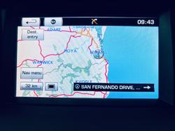 2016 Land Rover Discovery TDV6 Series 4 MY16.5 4X4 Dual Range Fuji White