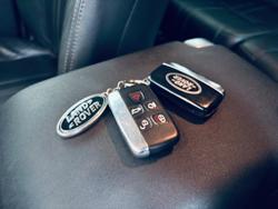 2016 Land Rover Discovery TDV6 Series 4 MY16.5 4X4 Dual Range Fuji White