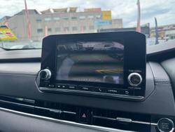 2023 Mitsubishi Outlander ES
