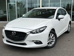 2017 Mazda 3 Maxx