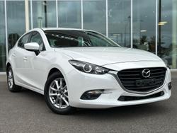 2017 Mazda 3 Maxx