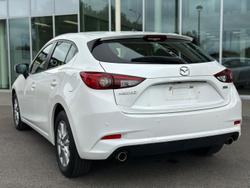 2017 Mazda 3 Maxx