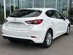 2017 Mazda 3 Maxx