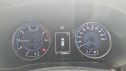 2016 Toyota Hilux SR5