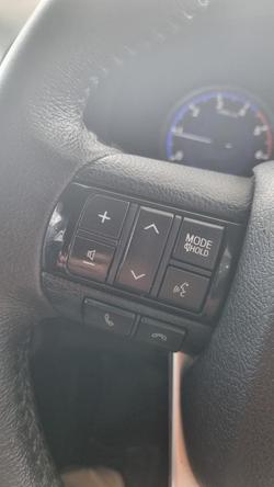 2016 Toyota Hilux SR5