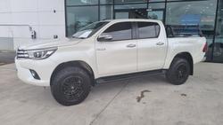 2016 Toyota Hilux SR5