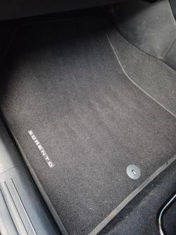 2022 Kia Sorento Sport