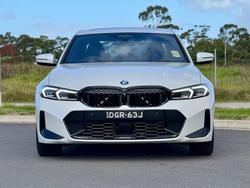 2025 BMW 3 Series 330i M Sport