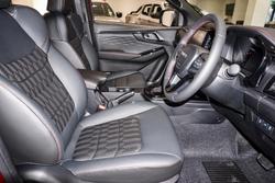 2025 Isuzu D-MAX X-TERRAIN