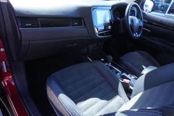 2021 Mitsubishi Outlander LS