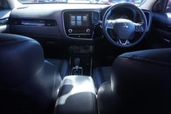 2021 Mitsubishi Outlander LS