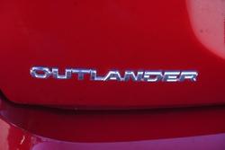 2021 Mitsubishi Outlander LS