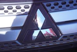 2021 Mitsubishi Outlander LS