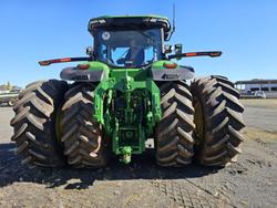 2023 John Deere 8R 310
