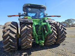 2023 John Deere 8R 310