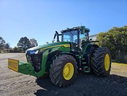 2023 John Deere 8R 310