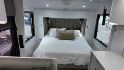 2026 Lotus Caravans Off Grid 19'9