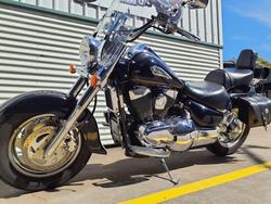 2002 Suzuki Intruder 1500LC (VL1500) Intruder Black