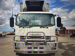 2017 Isuzu F Series FVL240-300 WHITE