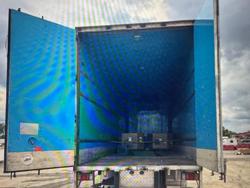 2017 Isuzu F Series FVL240-300 WHITE