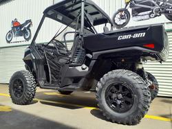 2026 Can-Am Defender XT HD11 Defender Black